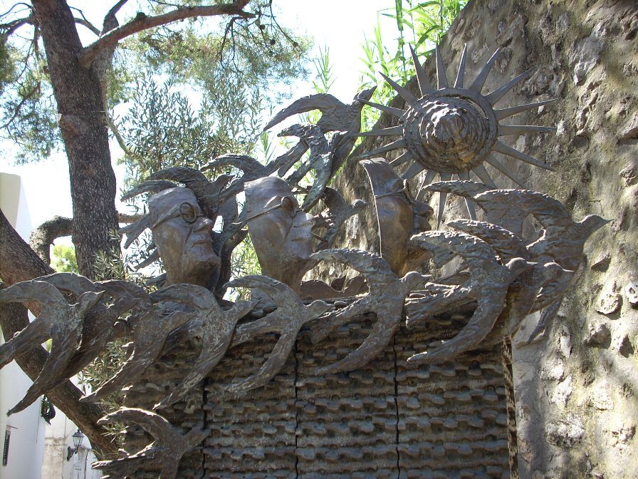 Axel Munthe monument, Anacapri - 06.JPG